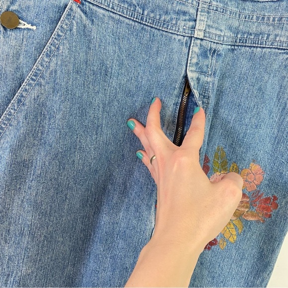 Vintage 90s Wrangler Overalls Womens Size 8 Medium Floral Hand Painted Handmade - Picture 8 of 16